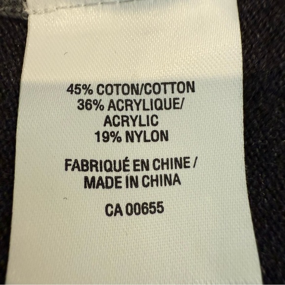 Reitmans Shirt Gray Black Embellished Fitted Knit Short Sleeve Top Women's Sz S - Picture 7 of 10